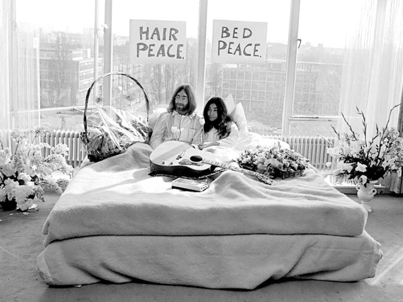 John Lennon à Montréal : une chambre d&rsquo;hôtel pour la&nbsp;paix